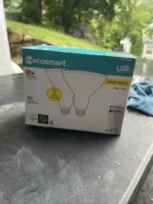NEW Ecosmart 2 Pack LED 90w PAR38 Outdoor Light Bulbs Bright White Wet Rated - Image 1 of 2