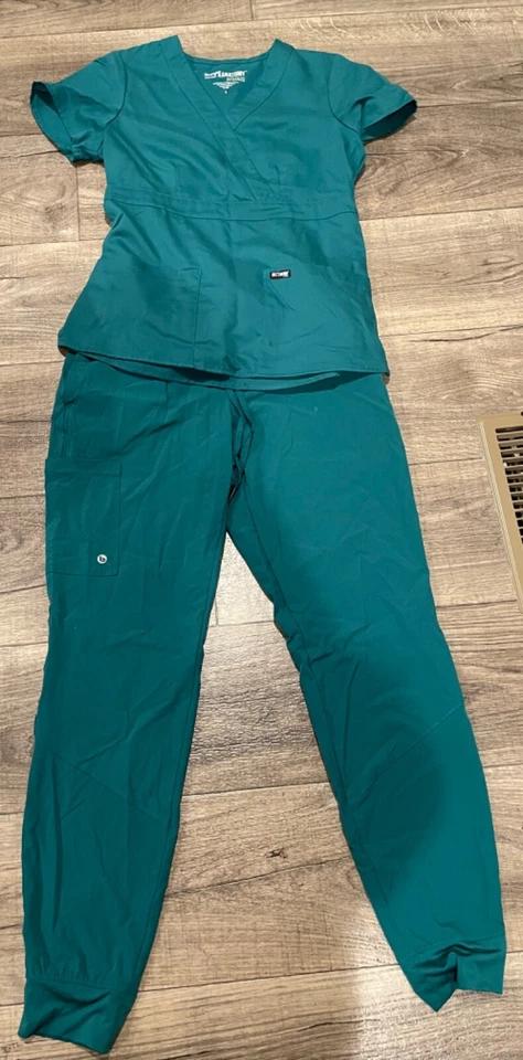 Greys Anatomy Scrubs X-Small  - Image 1 of 1