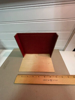 Sección de habitación extra completa con papel tapiz rojo estilo flocado madera vintage nuevo Foto 1 de 4