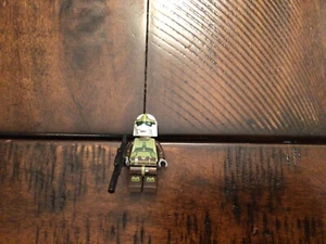 Lego Star Wars Bounty Hunter Minifigura (75018) Auténtico Lego Usado en Excelente Condición - Imagen 1 de 3