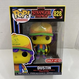 Funko Pop Stranger Things 828 Dustin Action (EXCLUSIVO OBJETIVO) - Imagen 1 de 6