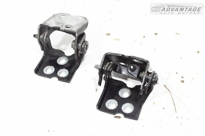 Juego de bisagras inferiores y superiores panel puerta lateral izquierda trasera Hummer H2 2003-2009 OEM Foto 1 de 4