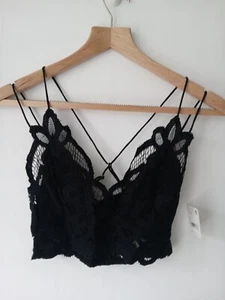 FREE PEOPLE 'Adella' Black Crochet Lace 'Bralette' Lined bust Bra Top Small £32 - Picture 1 of 14