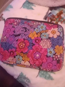 Vera Bradley Laptop Tablet Ipad Case Sleeve Multicolor Floral Zipper Side Top - Picture 1 of 3