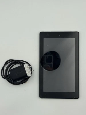 Amazon Fire 7 (7th Gen) 8GB Wi-Fi 7"  SR043KL NEEDS BATTERY - Image 1 of 4
