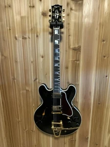 Gibson ES-355 Memphis with Bigsby Ebony 2016 Electric Guitar - Picture 1 of 19