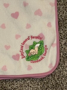 HTF Cabbage Patch Kids Babyland General Hospital White Pink Hearts Blanket - Picture 1 of 8