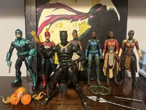 Marvel Legends Black Panther & Captain Marvel Lot - Picture 1 of 14