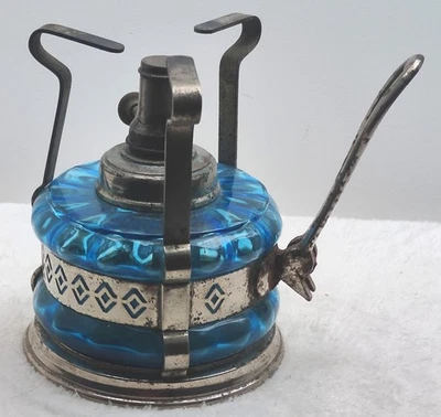 Vintage. Ancien Réchaud à Pétrole/Alcool , réservoir Verre Bleu. Manche Métal  - Photo 1/4