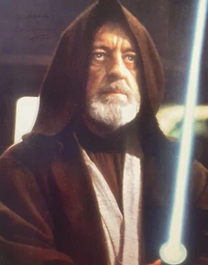 STAR WARS ALEC GUINNESS SIGNED 8 X 10 PHOTO OBI-WAN KENOBI JEDI KNIGHT AUTOGRAPH - Picture 1 of 2