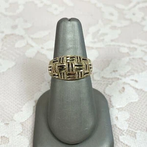10K Yellow Gold Dome Ring, Diamond Cut Checkerboard, Estate, Vintage, 2.56g - Picture 1 of 10