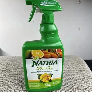 Organic Neem Oil Spray - Natural Insecticide & Plant Disease Control 24oz - Picture 1 of 7
