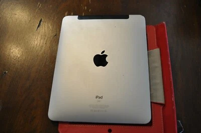 Tablet Apple iPad 1ª Generación WiFi +3G 16GB A1337 Foto 1 de 4