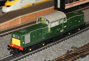 Heljan 17001 Class 17 No D8568 in BR Green Livery, Excellent+ Boxed