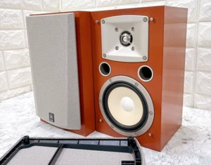 Yamaha NS-2HX Bookshelf Speakers Pair Wired Bass-Reflex System Used from Japan - Picture 1 of 10
