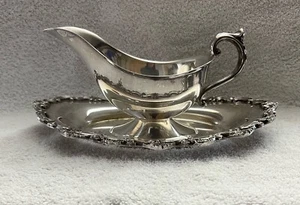 Vintage Leonard Silver Plated Gravy/ Sauce Boat w/ Attached Underplate - Picture 1 of 5