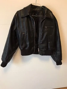 Jacke MANGO Gr. M Schwarz Kunstleder wie Neu - Bild 1 von 3