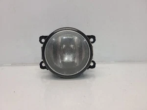 2011-15 Ford Explorer Fog Light W/O Bezel *PITTED* - Picture 1 of 12