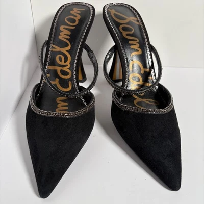 Salto agulha Sam Edelman preto camurça strass tamanho 8 biqueira pontiaguda - Imagem 1 de 4