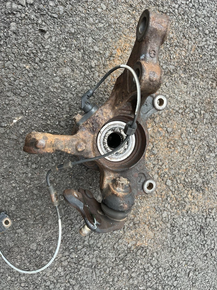 #164. FRONT DRIVER SPINDLE KNUCKLE FOR TOYOTA COROLLA 2010-2013 - Image 1 of 4