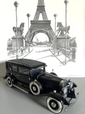 Franklin Mint Cadillac Imperial Sedan V16 Al Capone  1:24  inkl. OVP - Bild 1 von 4