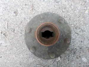 Original Ford Model T  Hub - Picture 1 of 3
