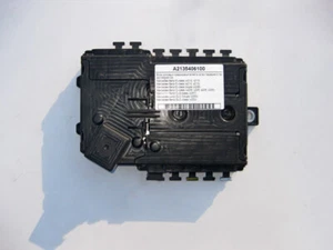 Mercedes-Benz A2135406100 Power fuse box in the front passenger feet E-Class... - Picture 1 of 4