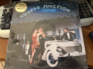 Tuxedo Junction sealed LP , gold vinyl, Butterfly records FLY 007 - Imagen 1 de 3