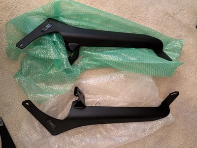 Soportes de montaje de luz LED Westin Pillar 2018-2025 Jeep Wrangler JL Gladiator JT Foto 1 de 4