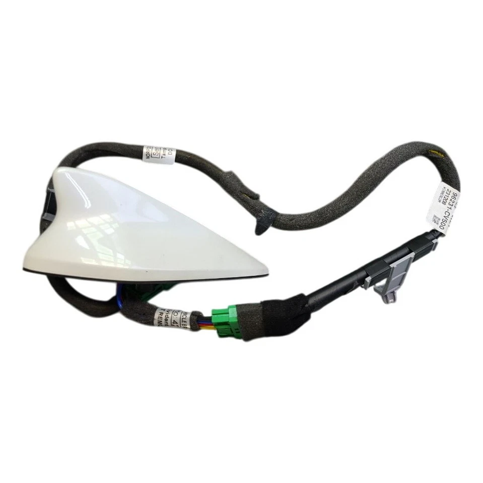 KIA EV6 DAB Antenna 96210CV500 - Image 1 of 4