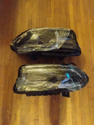 Conjuntos de faros proyectores LED DRL halógenos Dodge Charger R&L 2015-2022 Foto 1 de 4
