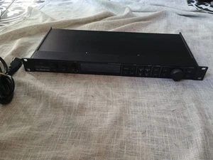 TC Electronic M-One XL Dual Effects Processor - Picture 1 of 13