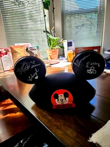 Disney Mickey Mouse Ohren signiert von Bobby Doreen Cheryl Sharon & Lonnie NEUWERTIG!!! - Bild 1 von 5