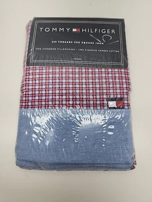 Par de fundas de almohada estándar Tommy Hilfiger de colección rojo blanco a cuadros cambray Foto 1 de 4
