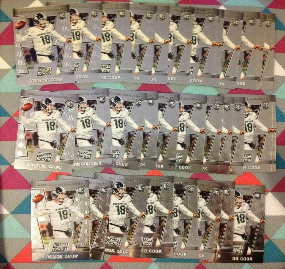 lot of 31 Connor Cook Michigan St RC 2016 Panini Prizm Collegiate Draft Picks - Image 1 of 1