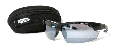 Tifosi 5637 Sunglasses Black plastic frame FC 1140400270 good condition - Image 1 of 4