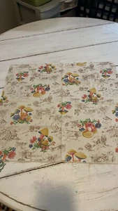 Vintage Fabric - Picture 1 of 3