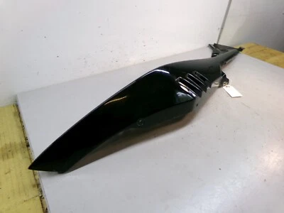 Carenado trasero derecho 5 k millas para 2013 en Suzuki GW250 GW 250 S156 Foto 1 de 4