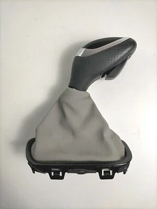 Renault Zoe 2013 - 2021 Gear Selector Stick & Gaiter , Genuine Part , A21 - Picture 1 of 4