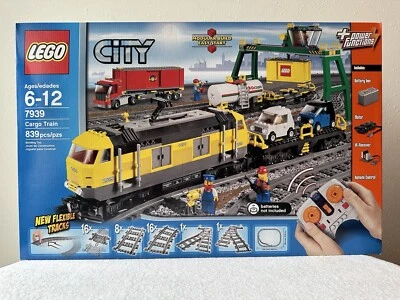 LEGO CITY 7939: CARGO / FRIEGHT TRAIN (2010 - NEW IN SEALED BOX) - Image 1 of 4