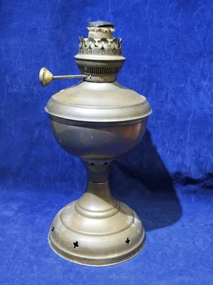 Lâmpada antiga de bronze/cobre a óleo 12" com trevos e corações ~ rascunho central -B1063 - Imagem 1 de 4