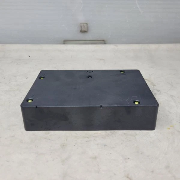 Cadillac Escalade ESV 2020 módulo de comunicación Onstar 84293872 67 k millas Foto 1 de 4