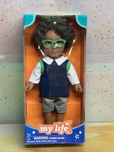 NEU Mein Leben als Mini Schuljunge Puppe 7" schwarz Afroamerikaner mit Brille - Bild 1 von 5