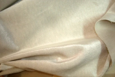 Tapicería de 2,44 yardas de tela perenne grande suave terciopelo blanco arenas 998-270 Foto 1 de 4