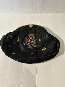 Vintage Satin Silk Beaded micro Embroidered Purse Seed Beads Cloisonné Frame - Picture 1 of 11