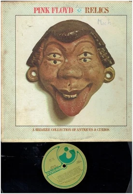 PINK FLOYD RELICS VINYL  ALBUM CANADA DIFFERENT SLEEVE - Image 1 of 2
