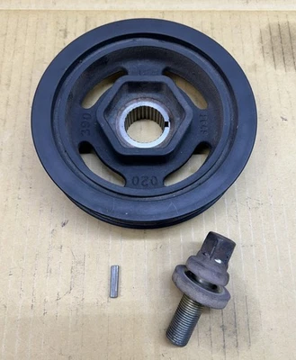 Honda Accord K24A8 2006 polea de manivela equilibrador armónico cigüeñal K24 con perno Foto 1 de 4