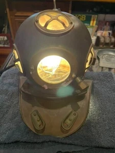 Antiguo casco de buceo lámpara de mesa iluminación retro única decoración del hogar - Imagen 1 de 5