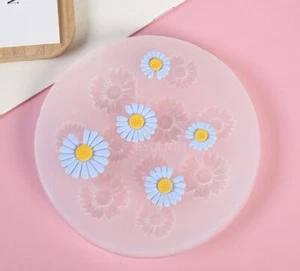 (Silicone Soap Mould Plaster Mold) Mini Daisy 11 Balls AU Stock - Picture 1 of 2