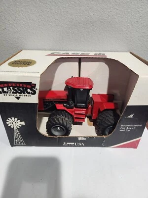 Case IH 9270 Tractor Special Edition 1/32 Scale Models  - Image 1 of 4